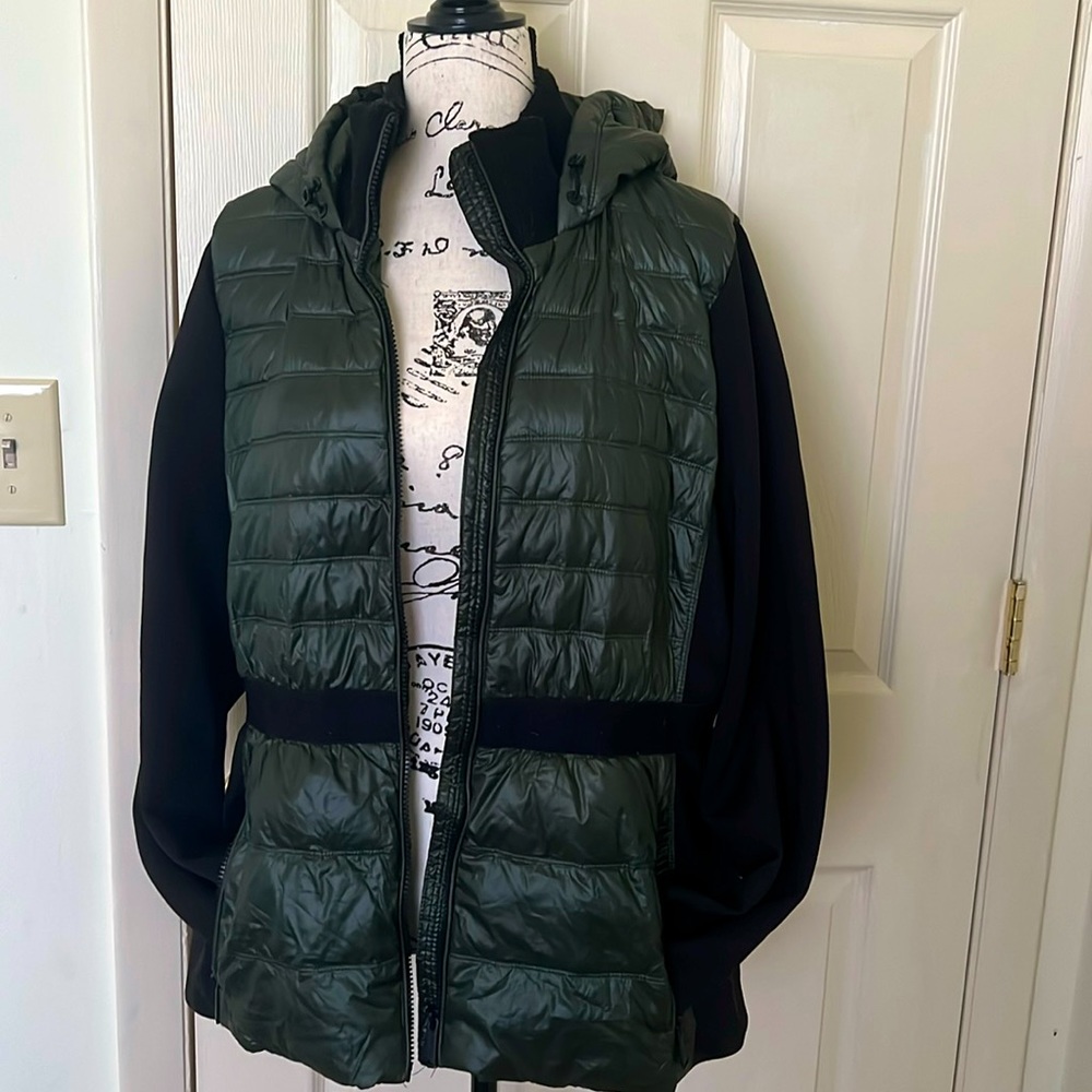 Olive Green Calvin Klein puffer vest jack